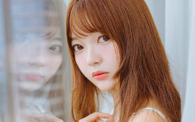 再见金钱，前往贫困村