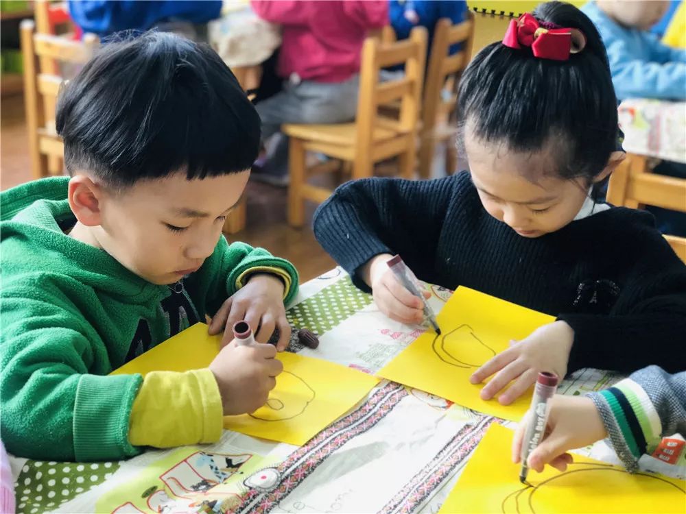 光荣之路上的狗