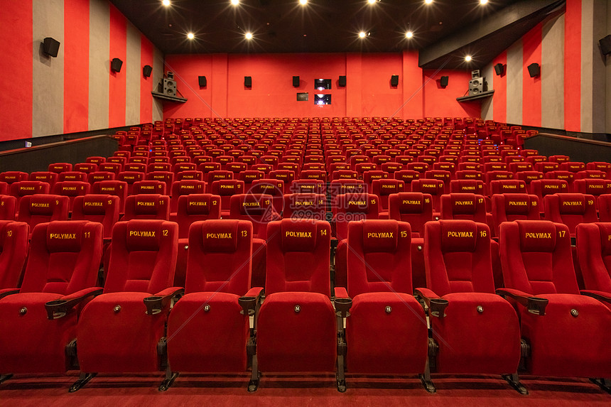 哆啦A梦:大雄的月球探险记